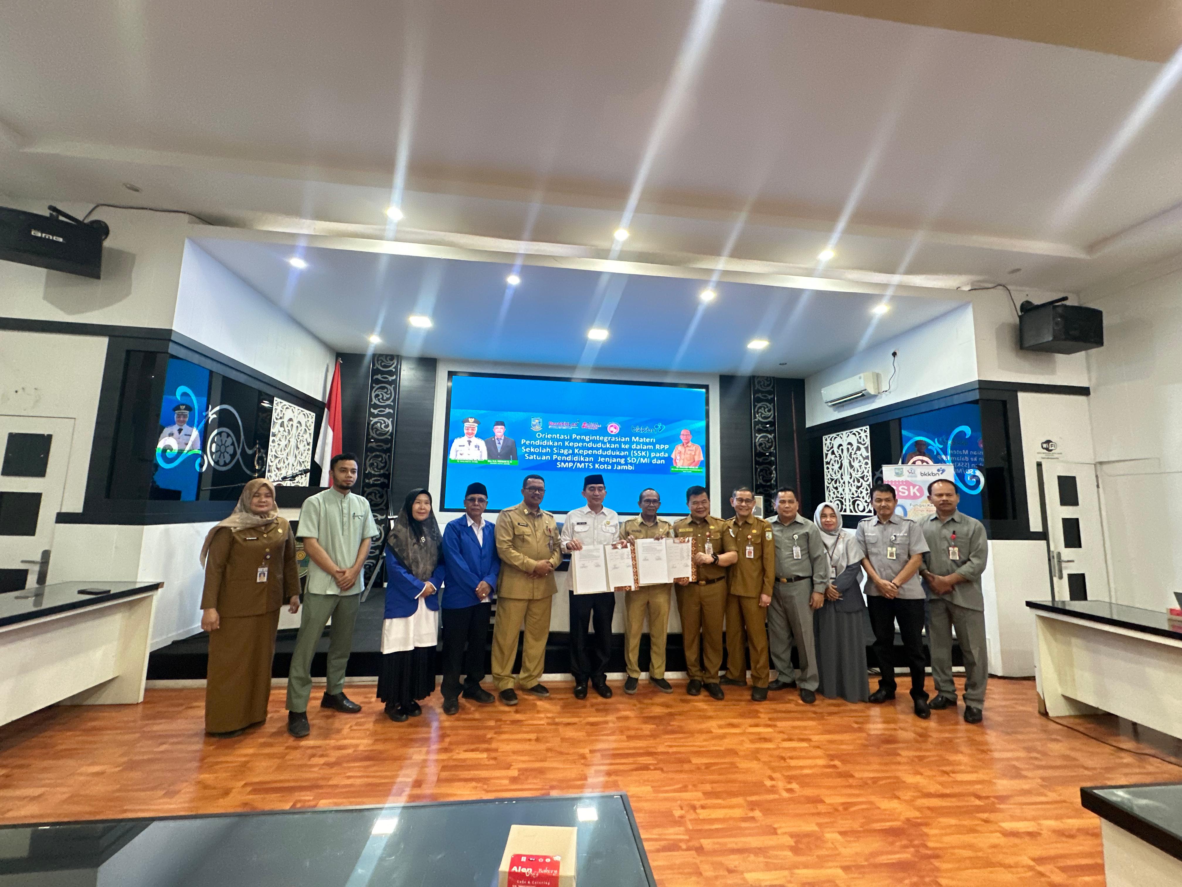 MTsN 1 Kota Jambi ikuti Orientasi Sekolah Siaga Kependudukan