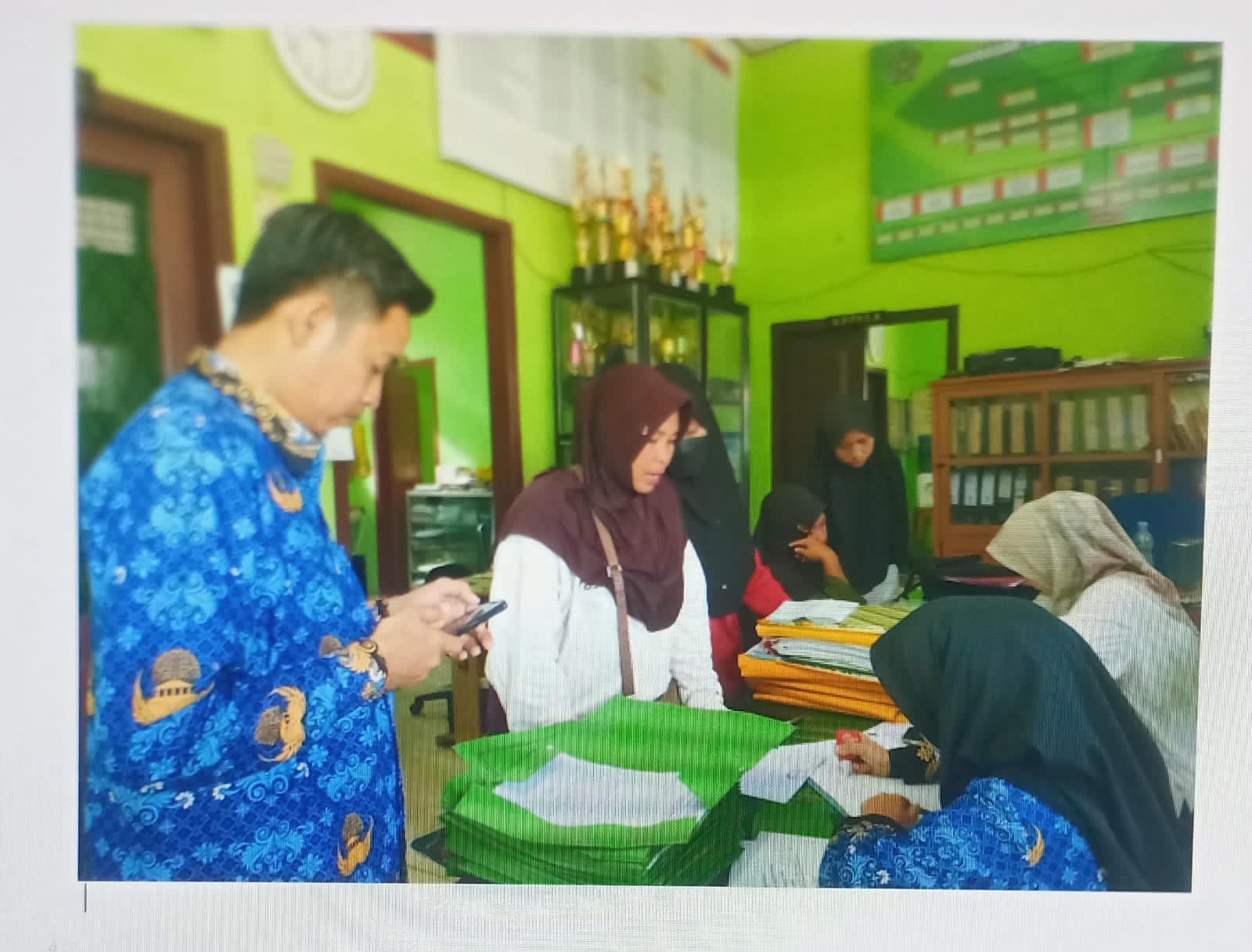 Penerimaan Siswa Baru, Calon Pendaftar Mulai Berdatangan