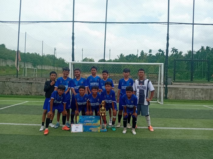 Bikin Bangga! Tim Mini Soccer MTsN 1 Kota Jambi Raih Juara