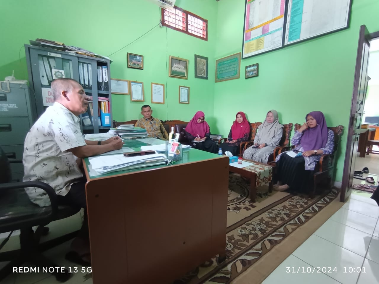 Rapat Persiapan AKSIOMA MTs Negeri 1 Kota Jambi Rapat Persiapan AKSIOMA MTs Negeri 1 Kota Jambi