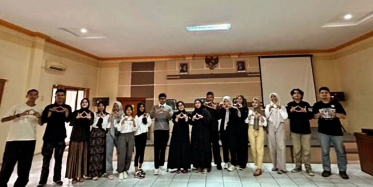 Duta SSK MTs Negeri 1 Kota Jambi Ikuti Kegiatan Forum Anak Provinsi Jambi