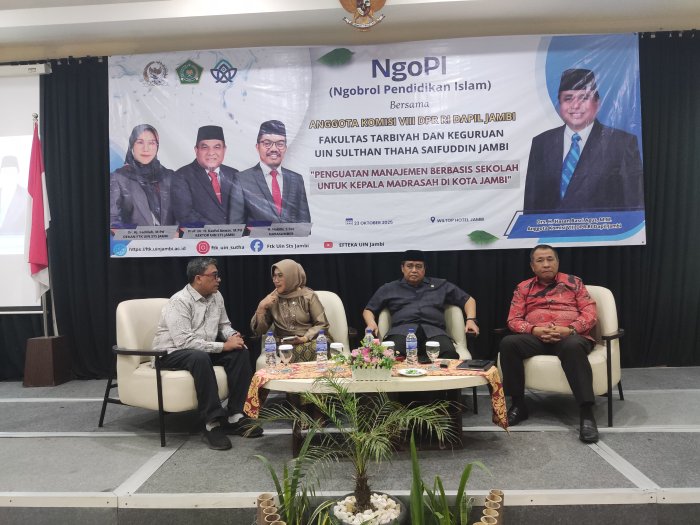 MTsNegeri 1 Kota Jambi Ikuti Acara NgoPi (Ngobrol Pendidikan Islam) Bersama Komisi VIII DPR RI dan UIN STS Jambi