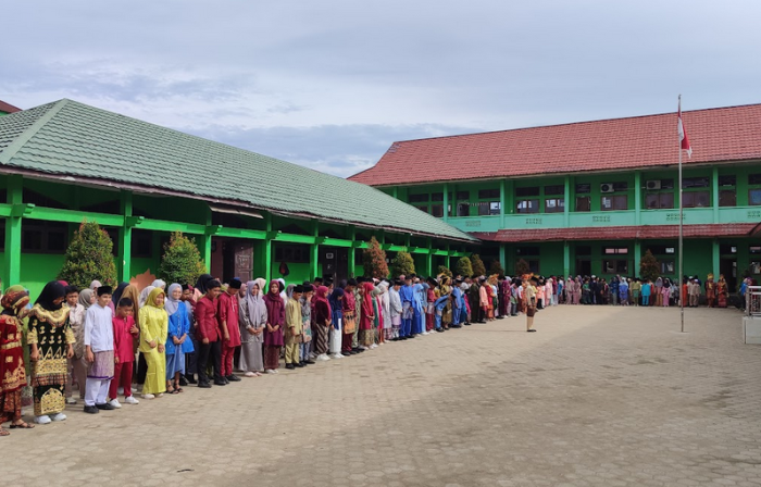 Peringatan Hari Sumpah Pemuda di MTsN 1 Kota Jambi Berlangsung Meriah